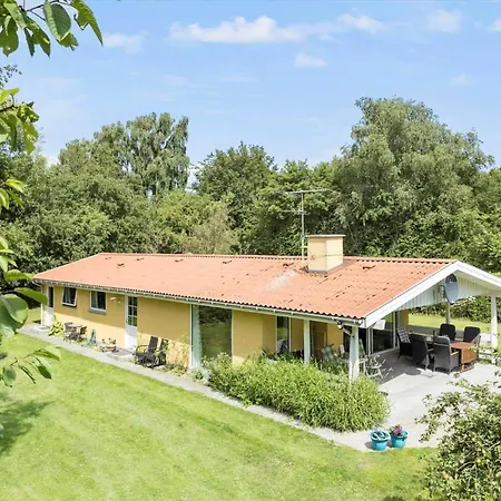 Ll266-humble-musvitvaenget-2 * Hesselbjerg