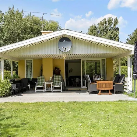 Holiday home Ll266-humble-musvitvaenget-2 *