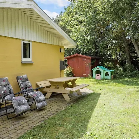 Holiday home Ll266-humble-musvitvaenget-2